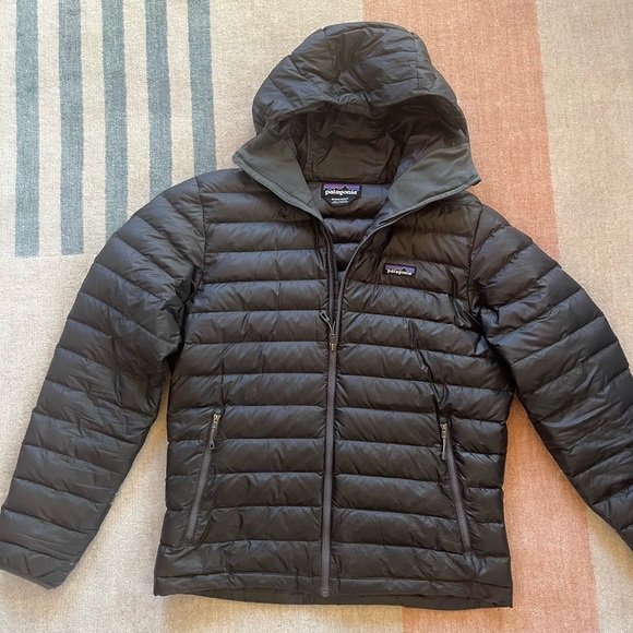 Patagonia Other - patagonia men's downhill sweater hoodie Medium